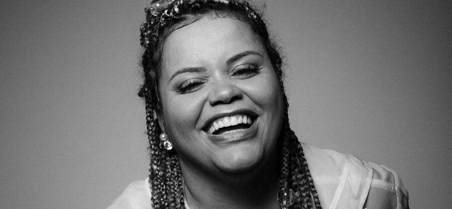 Egnalda Côrtes | O Mundo Não Pode te Parar.